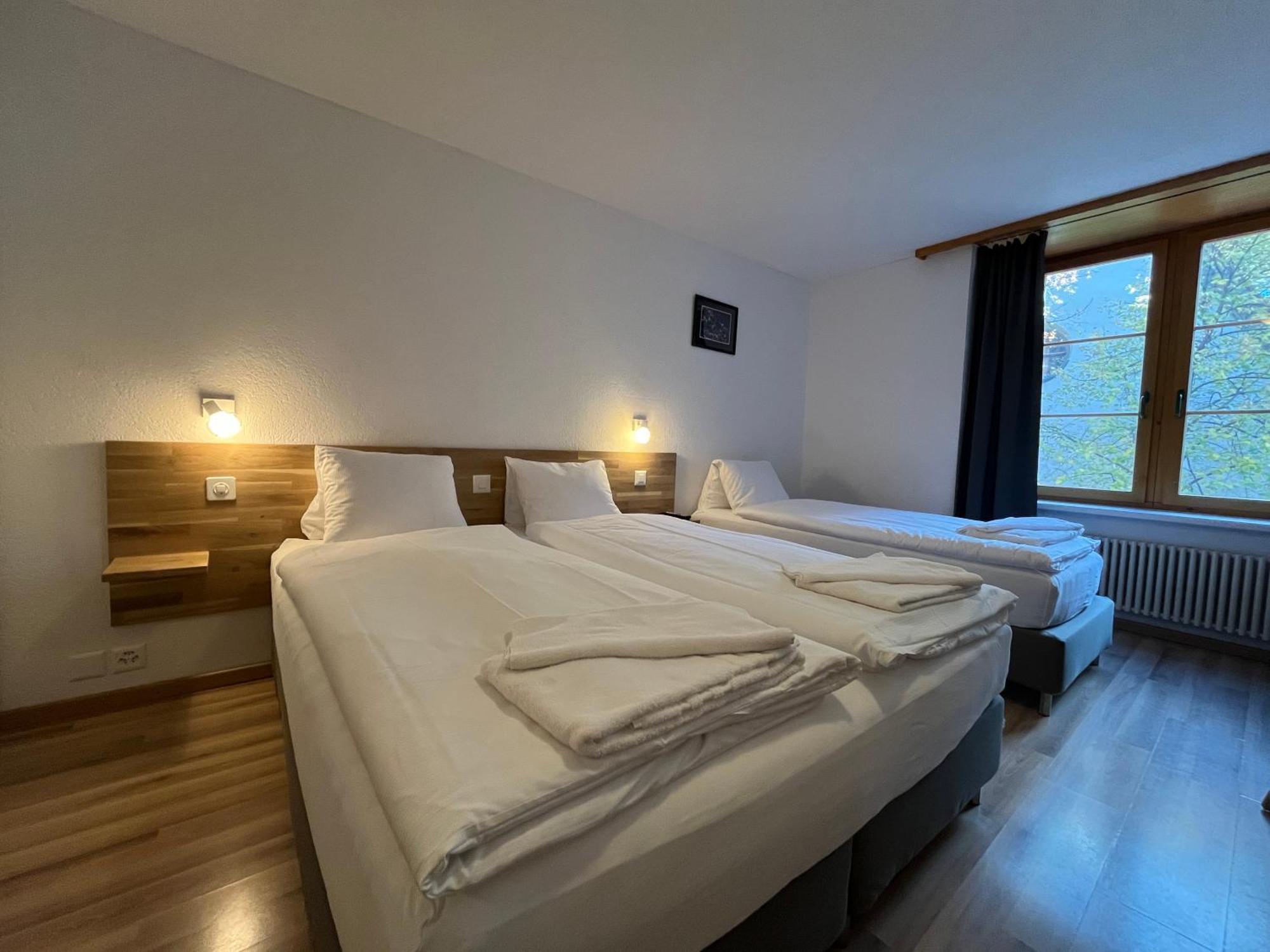 Hotel Drei Koenige Кур Екстериор снимка