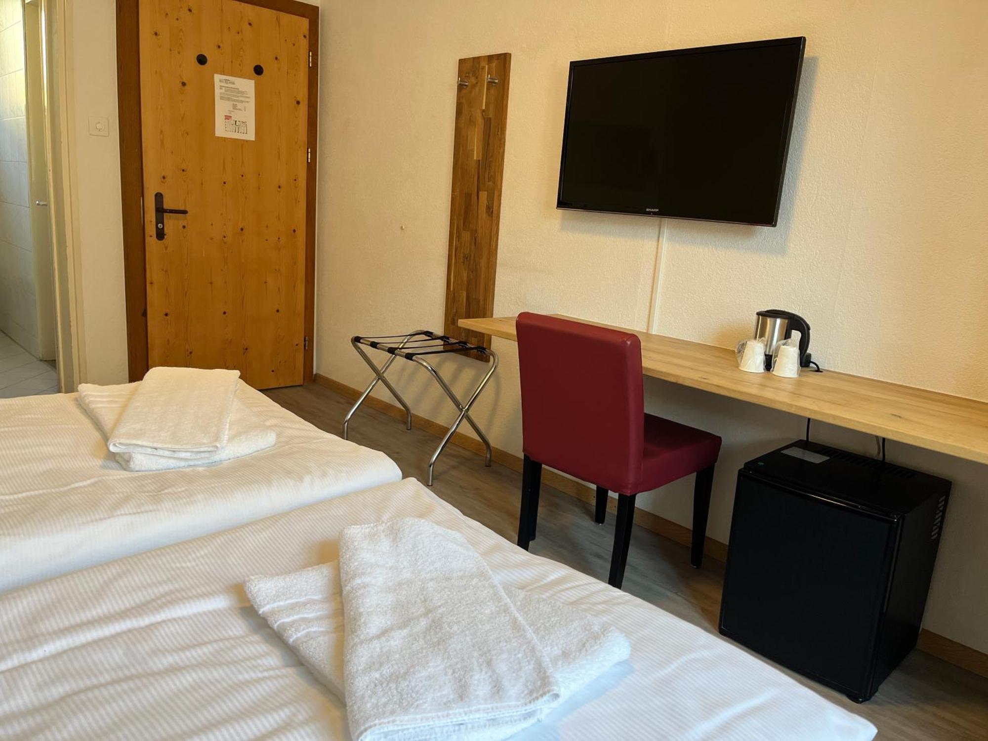 Hotel Drei Koenige Кур Екстериор снимка