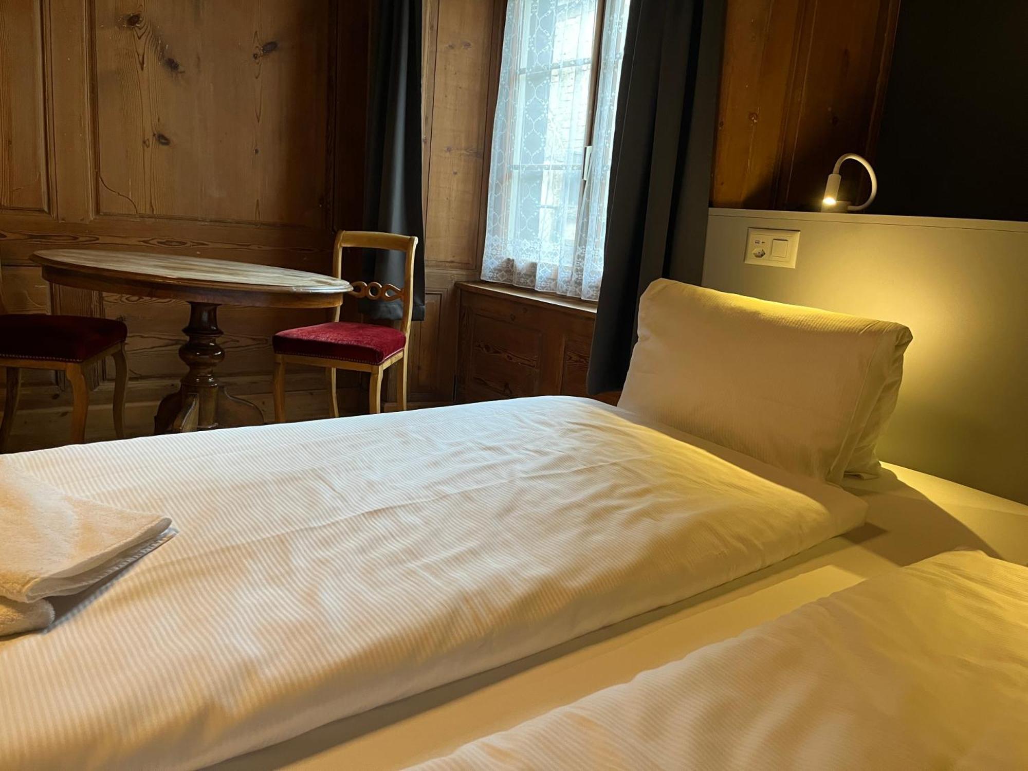 Hotel Drei Koenige Кур Екстериор снимка