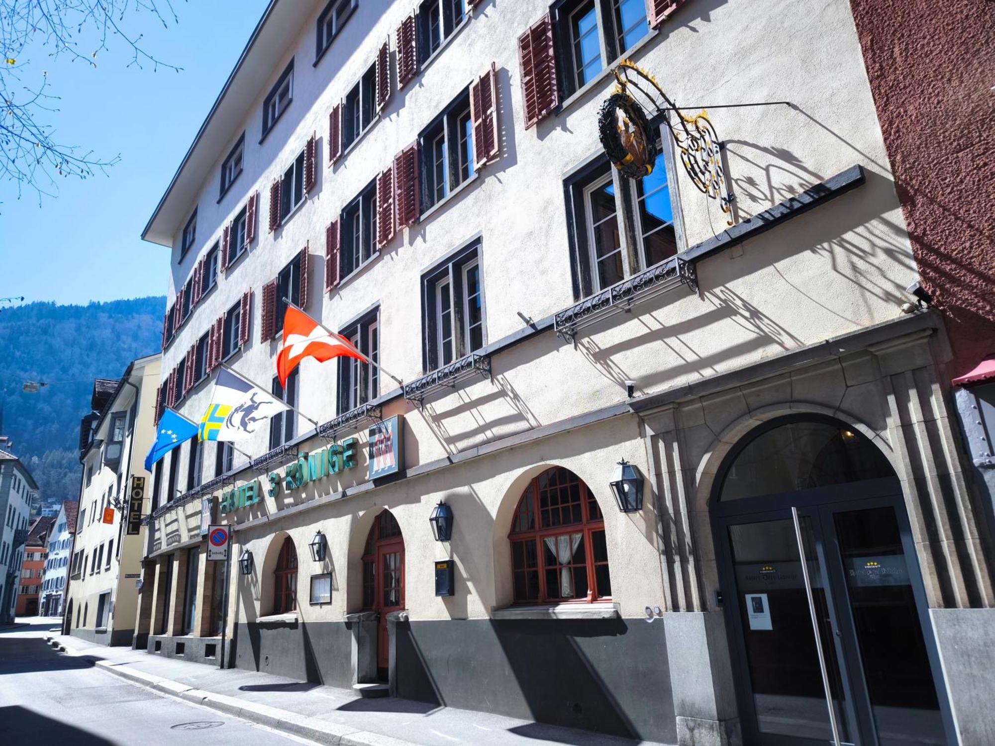 Hotel Drei Koenige Кур Екстериор снимка