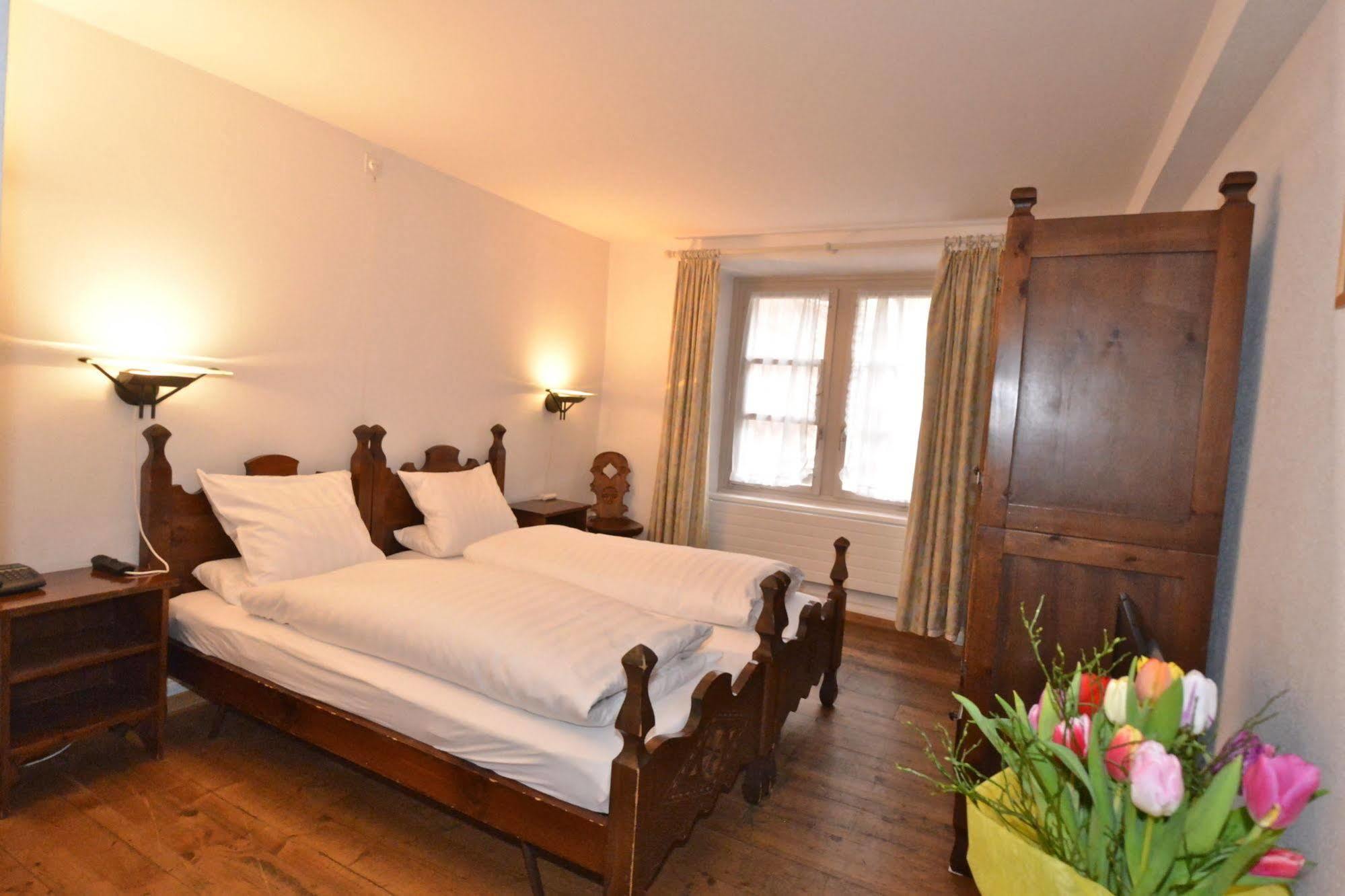 Hotel Drei Koenige Кур Екстериор снимка