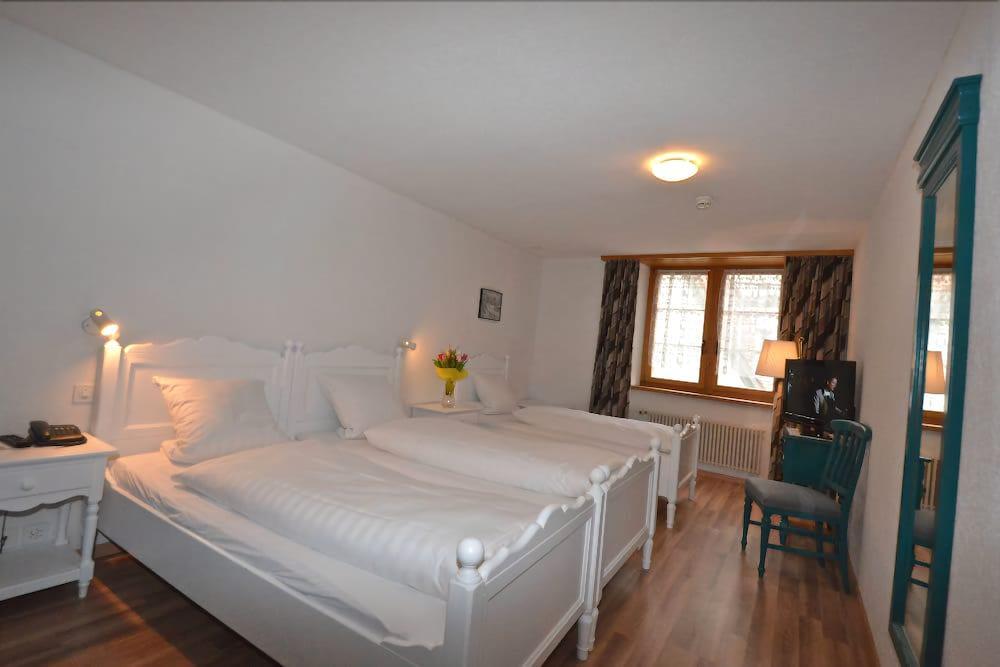 Hotel Drei Koenige Кур Екстериор снимка